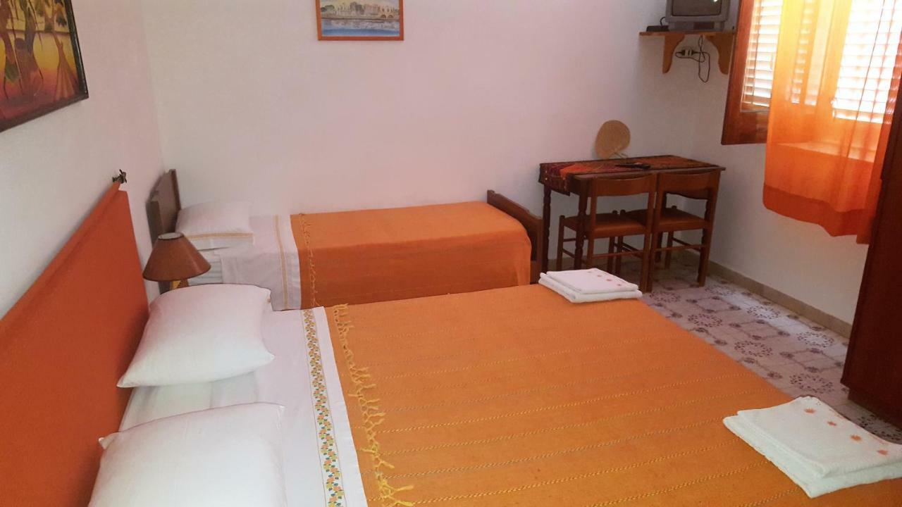 Villa Alba Chiara Lipari  Exteriör bild